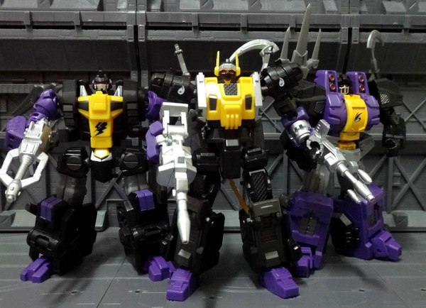 Maiden Japan Junkticon Blasters   New Images Show Armed Up Action Figures  (13 of 32)